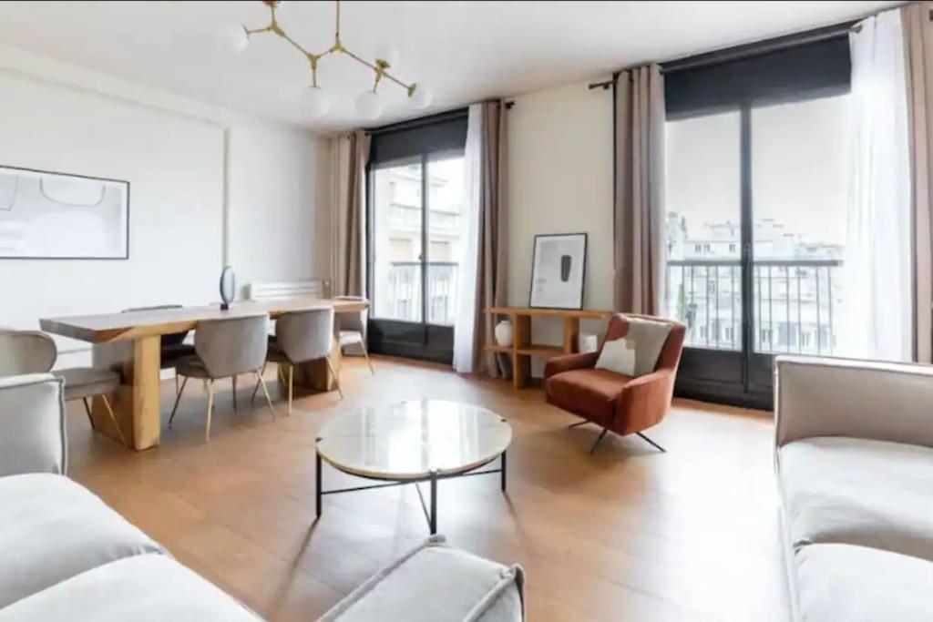 Avenue Montaigne Luxury Apartment 2Br 4P Paris Exterior photo